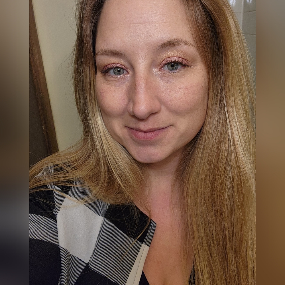 Meet your Posher, Alicia